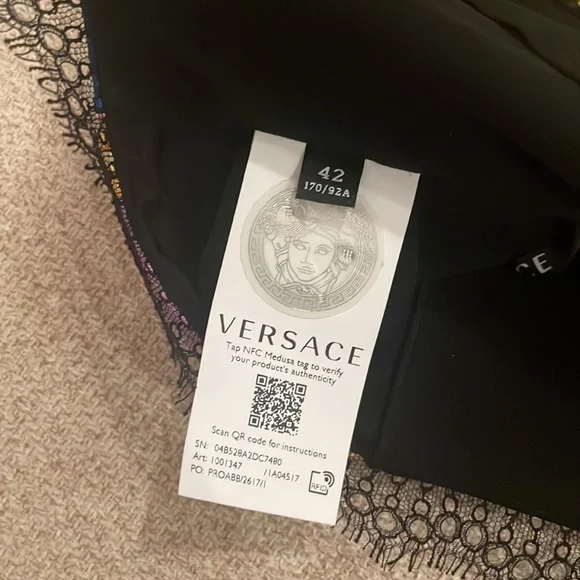 Versace bralette - new with tags - Picture 9 of 9